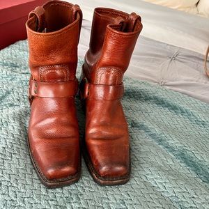 Frye Short Harness Vintage Square Toe Western Cowboy Boots 7 USA Red Brown Ankle